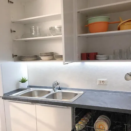Apartment Li Velieri - 2 Bedrooms & Pool - 6 Pax *