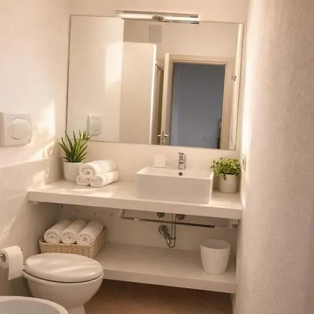 Li Velieri - 2 Bedrooms & Pool - 6 Pax شقة *